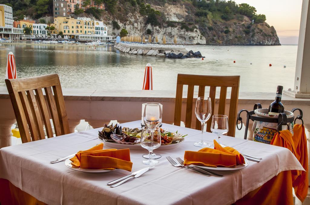 Hotel La Sirenella Lacco Ameno  Ngoại thất bức ảnh