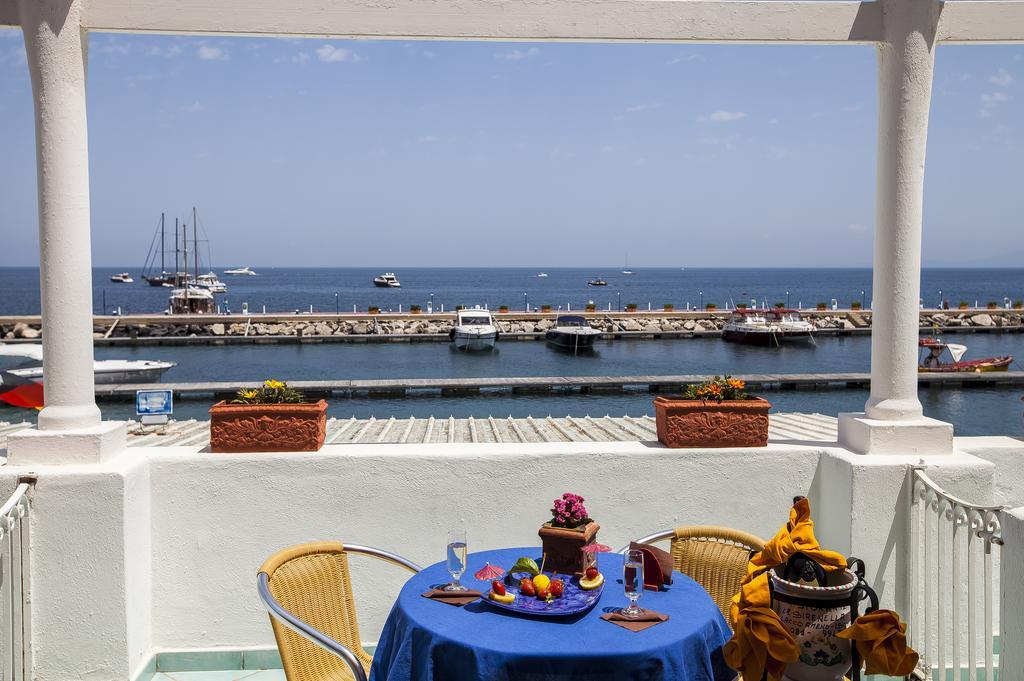 Hotel La Sirenella Lacco Ameno  Ngoại thất bức ảnh