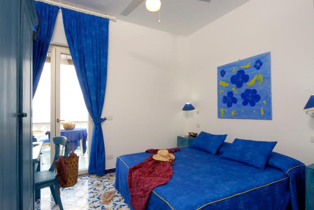 Hotel La Sirenella Lacco Ameno  Ngoại thất bức ảnh