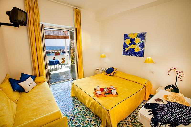 Hotel La Sirenella Lacco Ameno  Ngoại thất bức ảnh